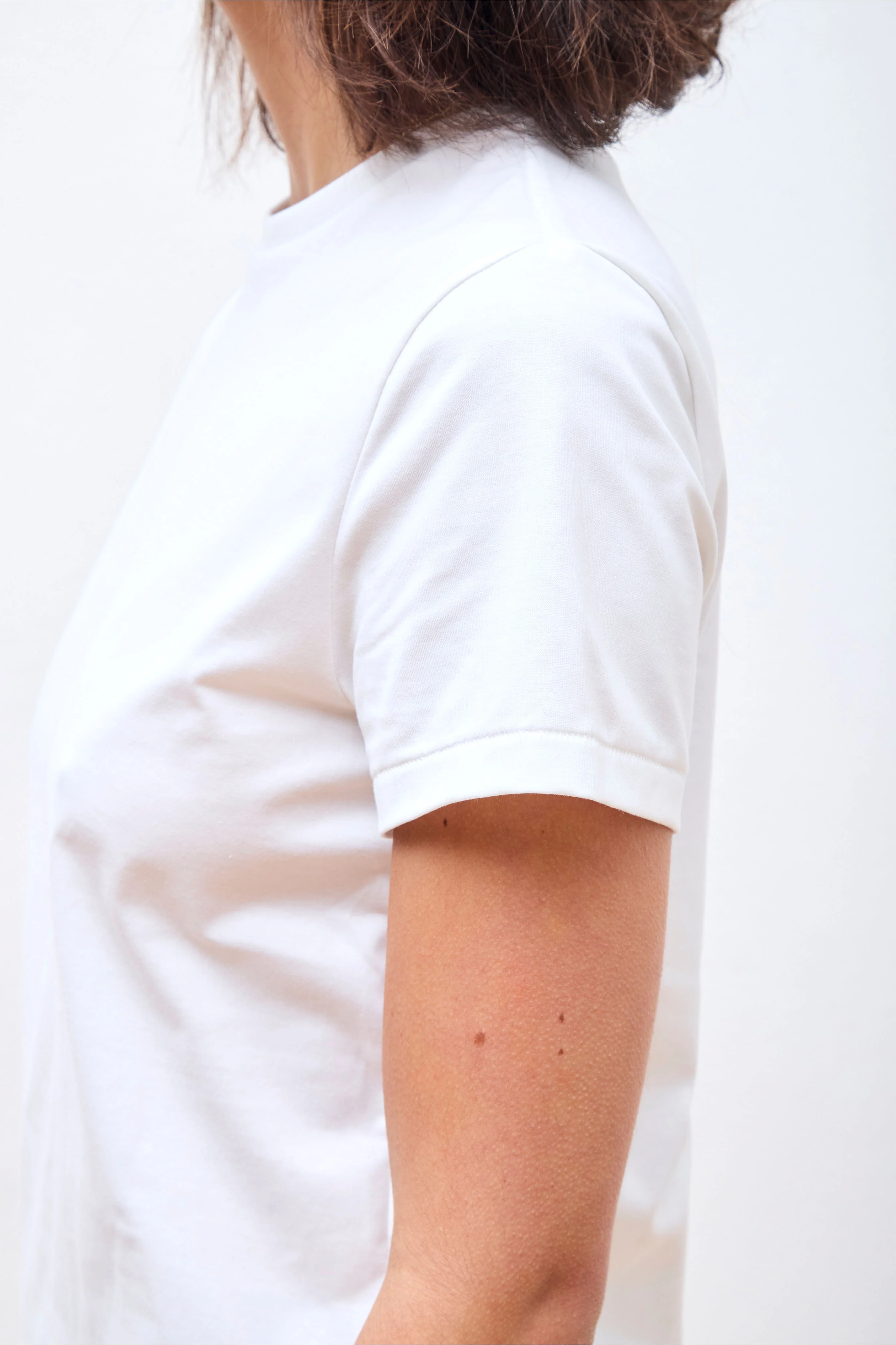 Basic T-Shirt White. - Image 4