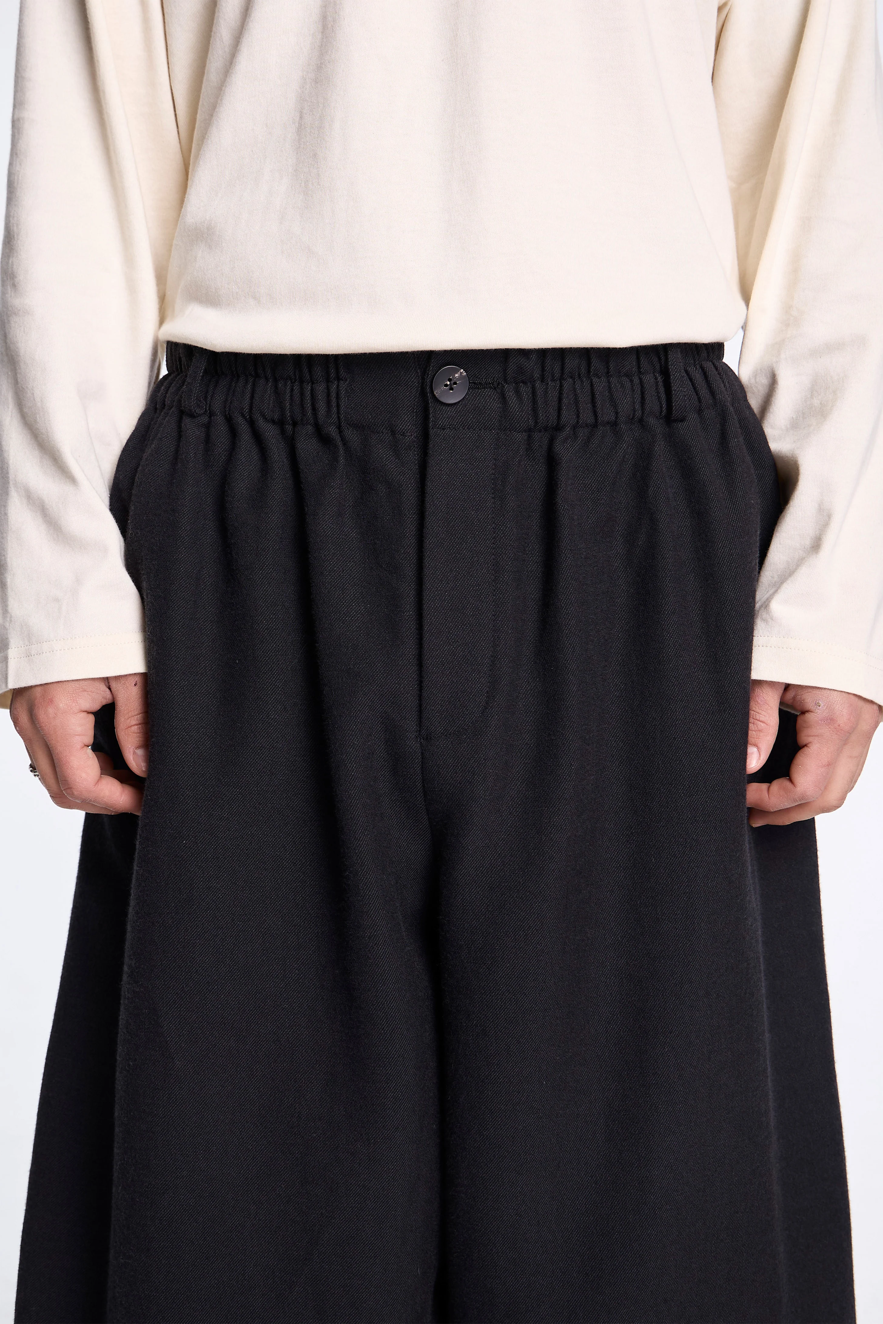 Cocoon Pant Black - Image 3
