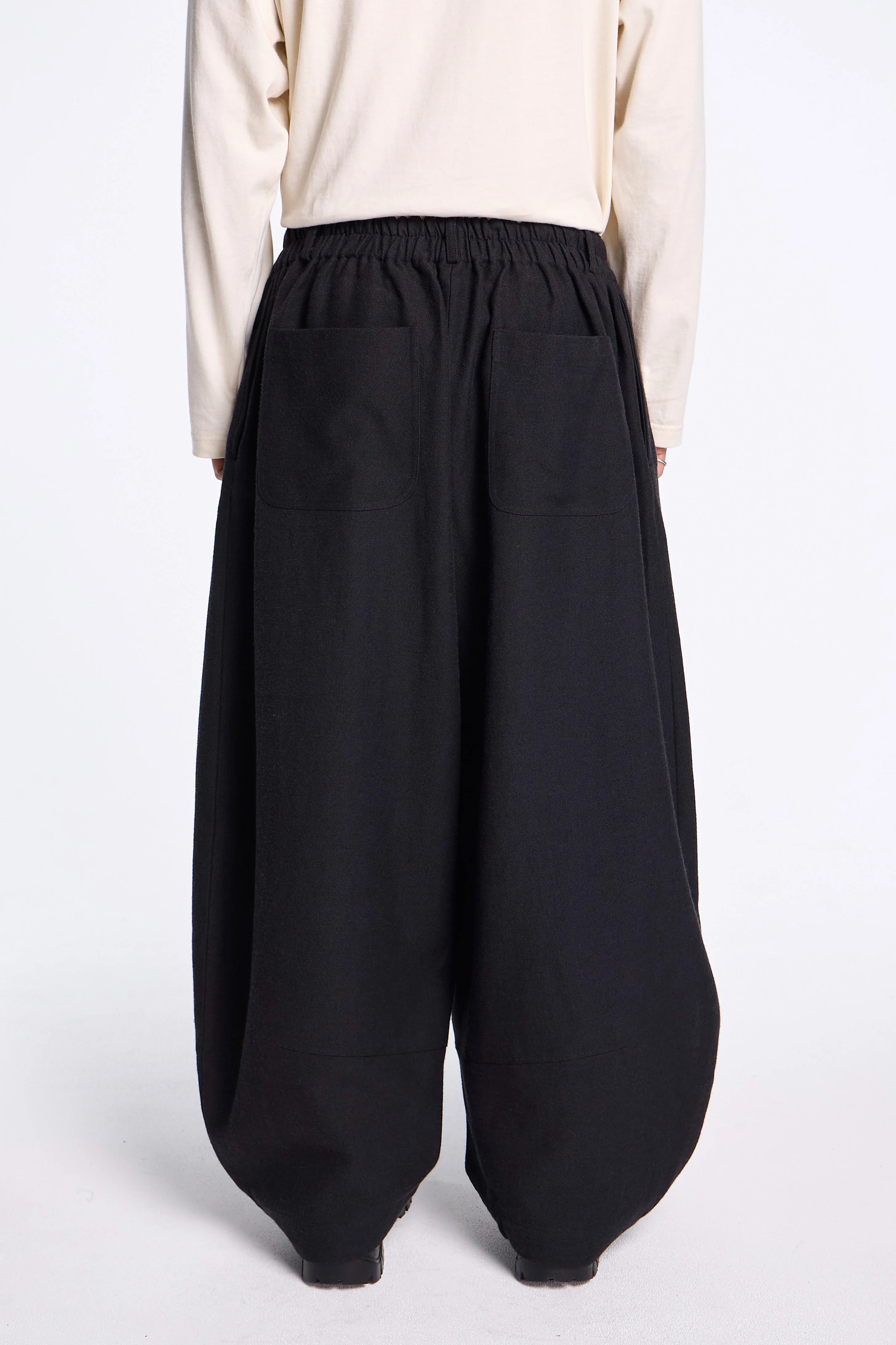 Cocoon Pant Black - Image 4