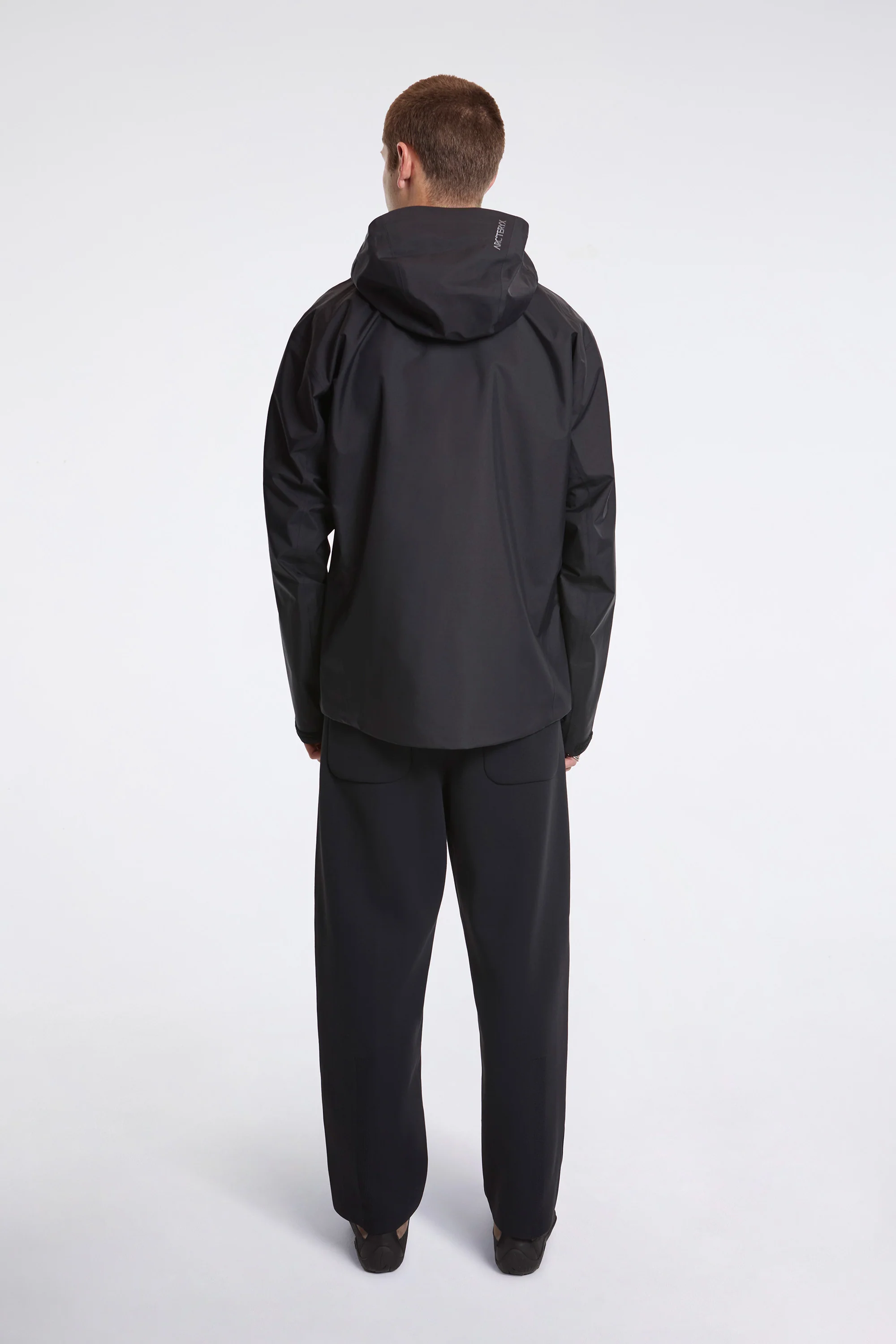 Beta Jacket M Black - Image 8