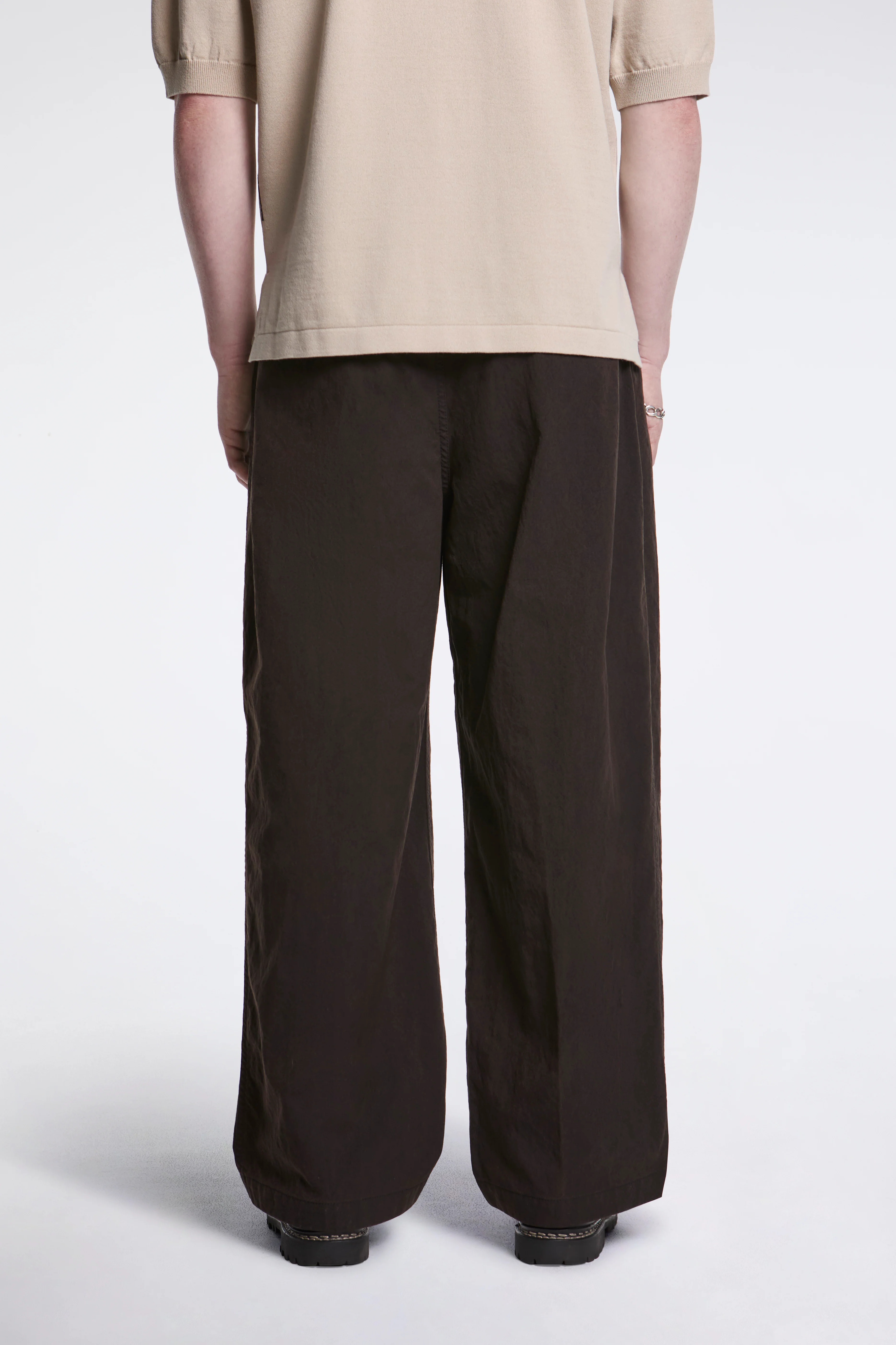 Dual Pleated Trousers Brown - Image 4