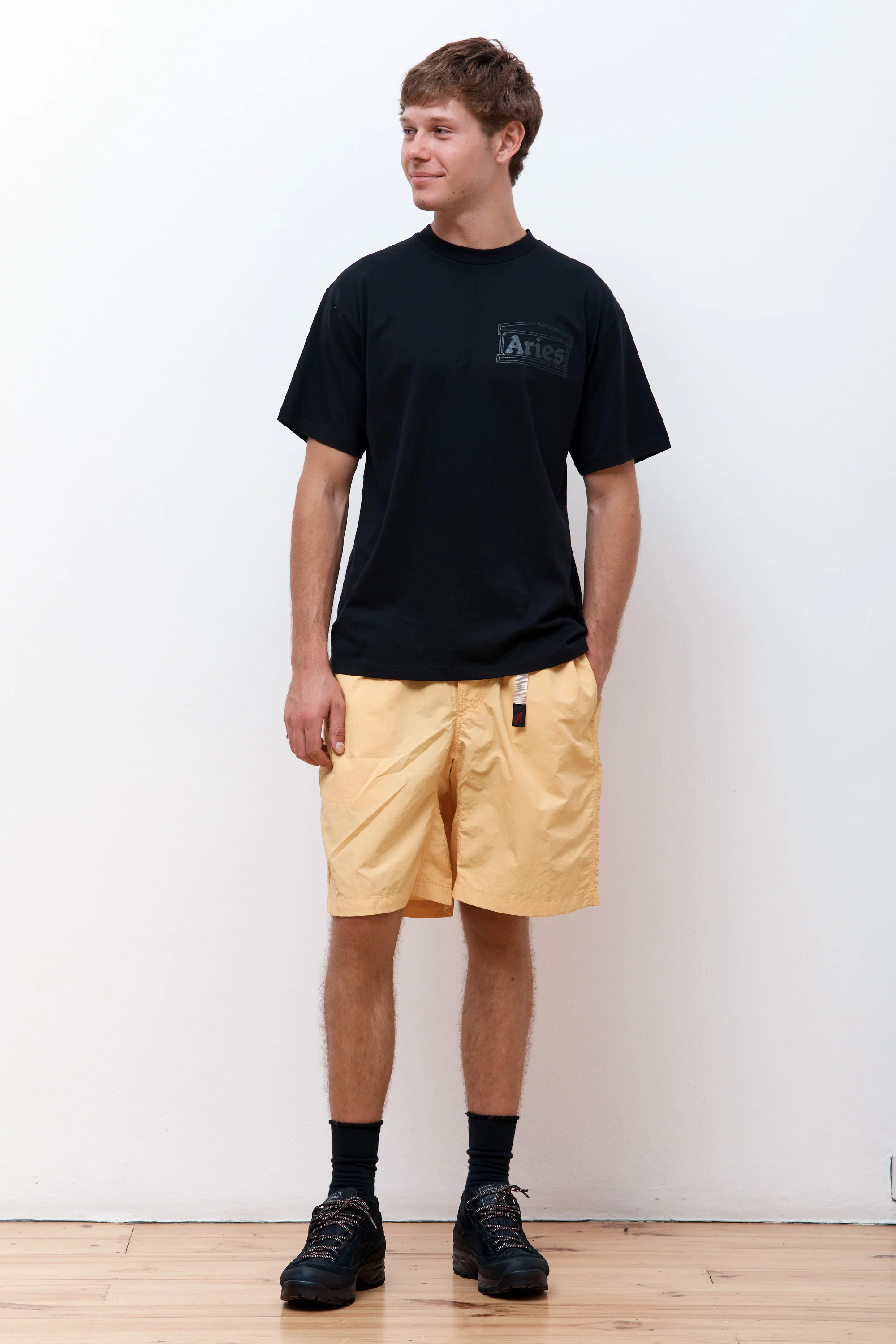 Nylon Loose Short Pale Orange