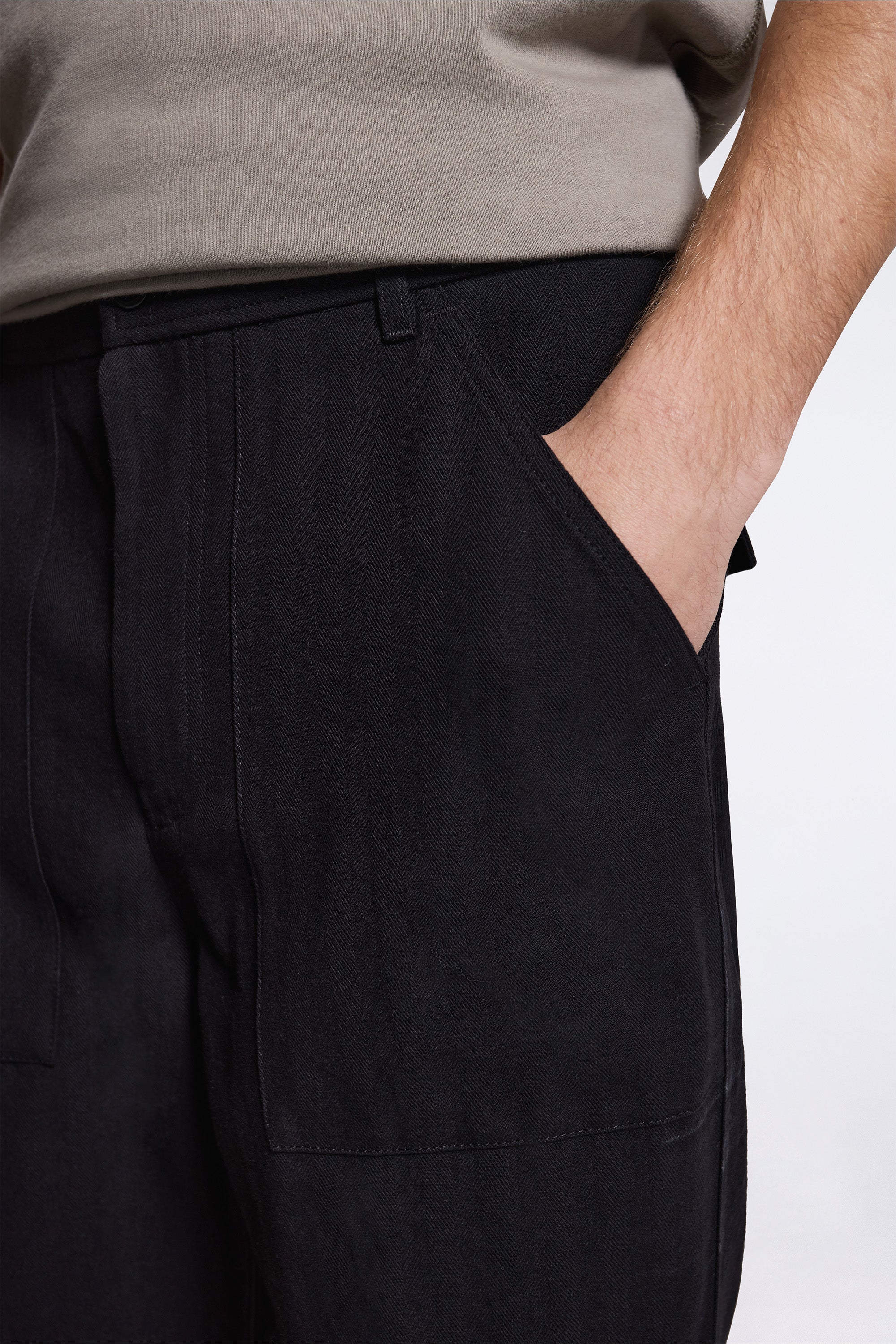 Kvitfjell Relaxed Cotton Wool Herringbone Pant Black - Image 3