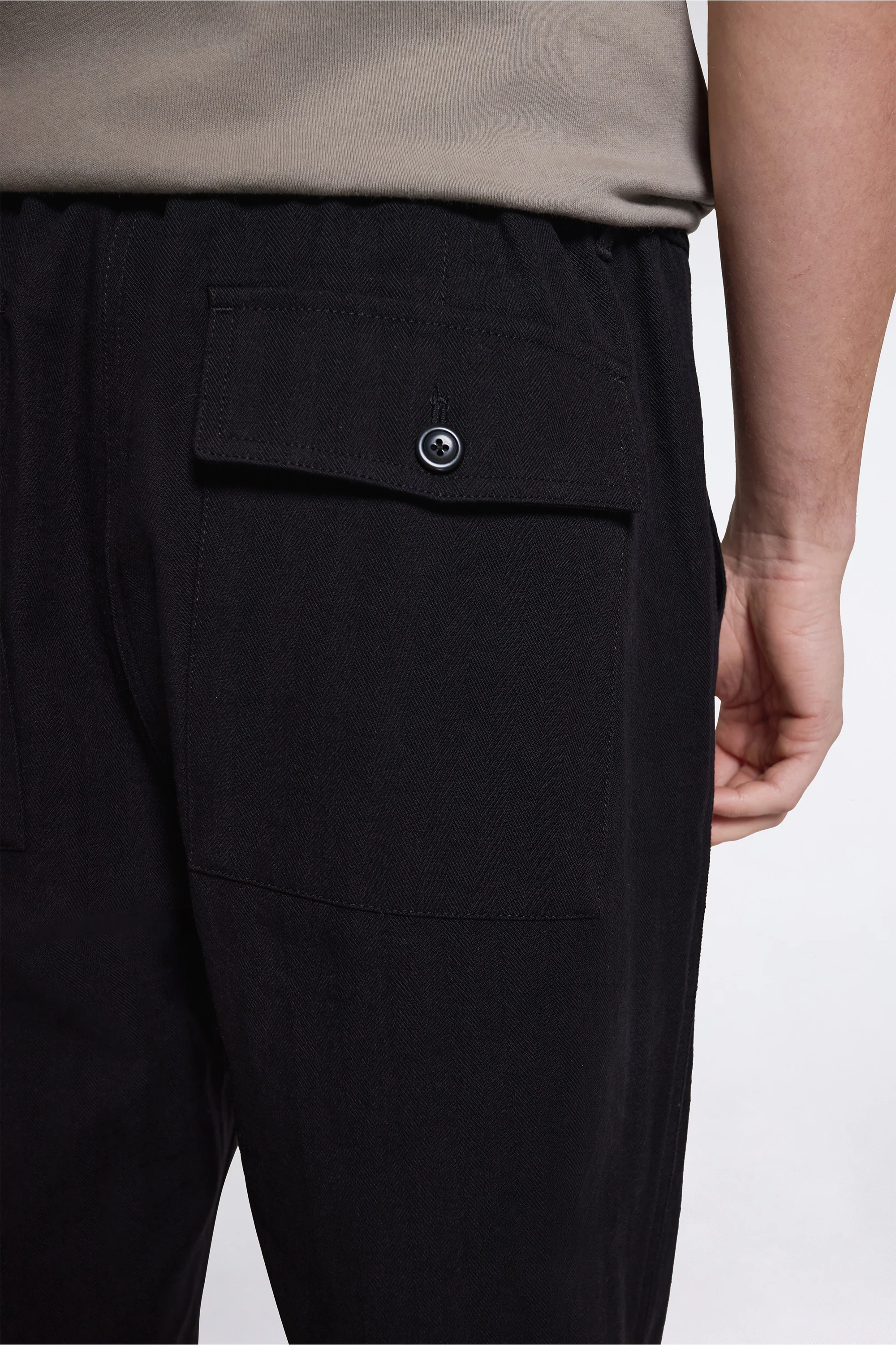 Kvitfjell Relaxed Cotton Wool Herringbone Pant Black - Image 5