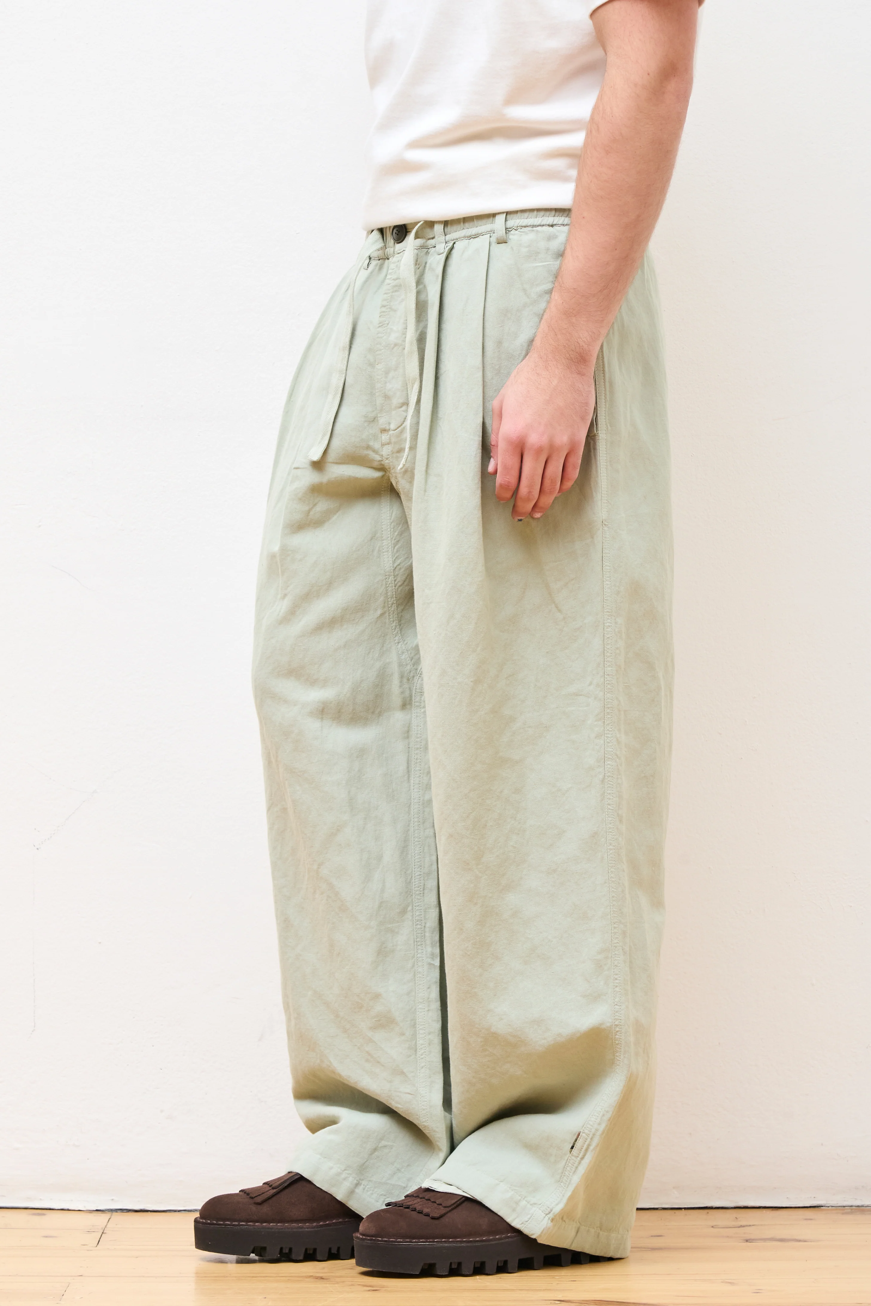 Hemp Pleated Track Pant Sage - Image 4
