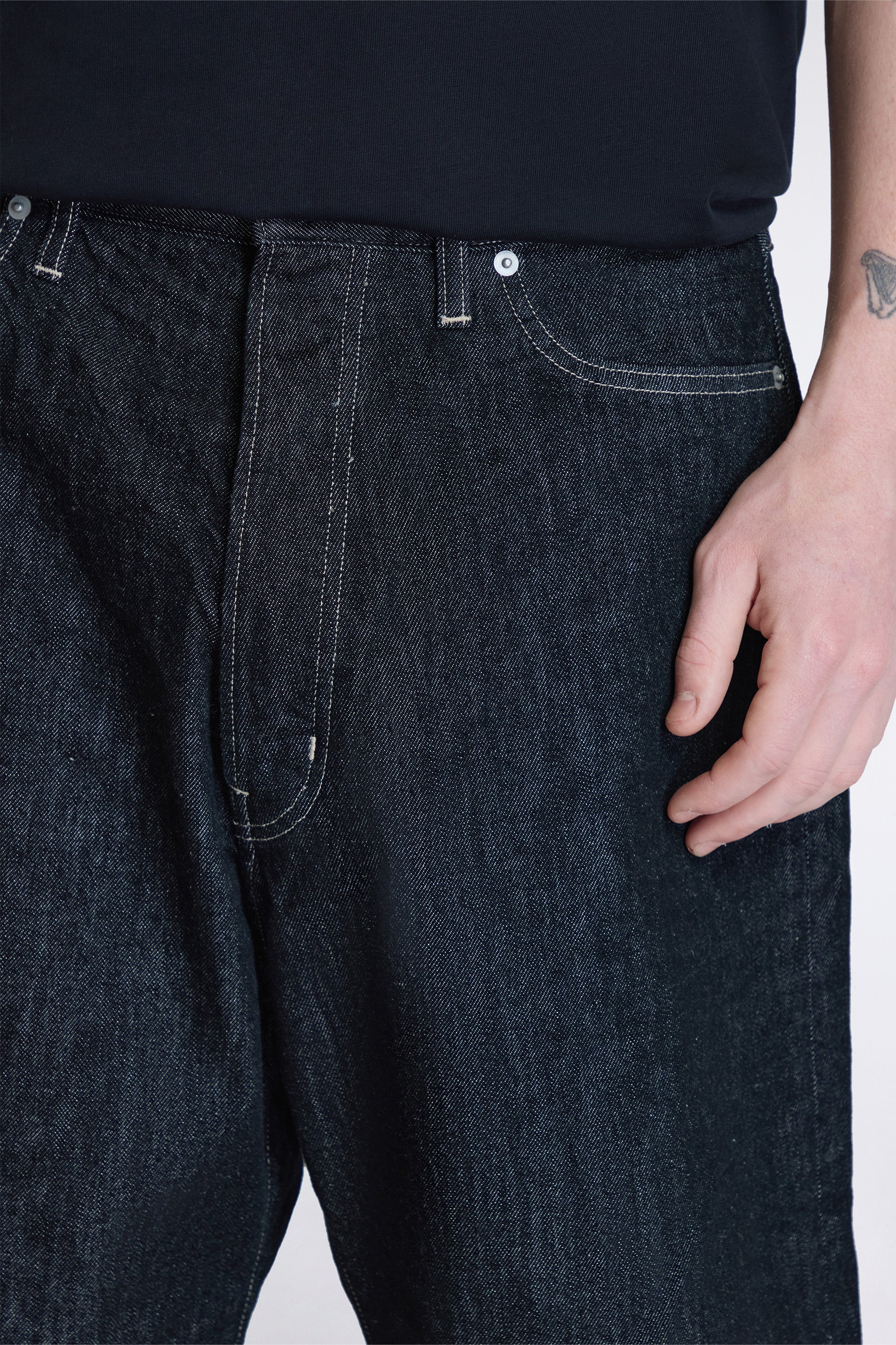 Marylebone Denim Shorts Black / White Weft - Image 3