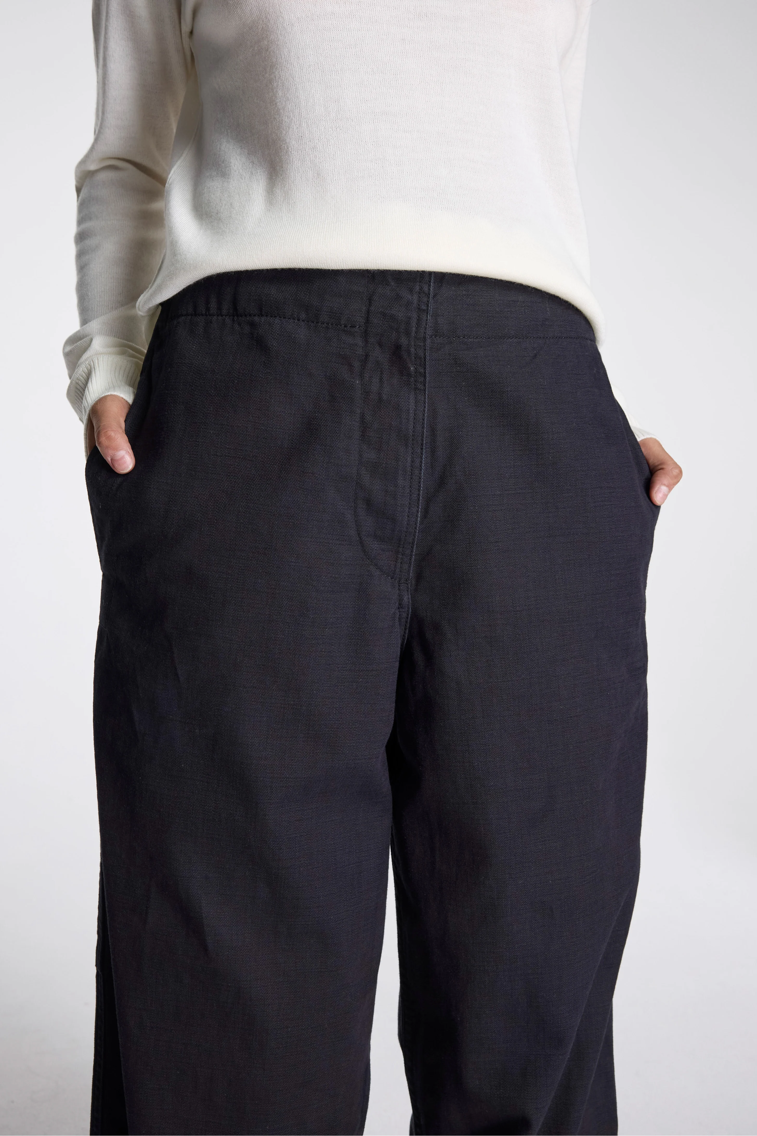 MHL Naval Trouser Indigo - Image 3