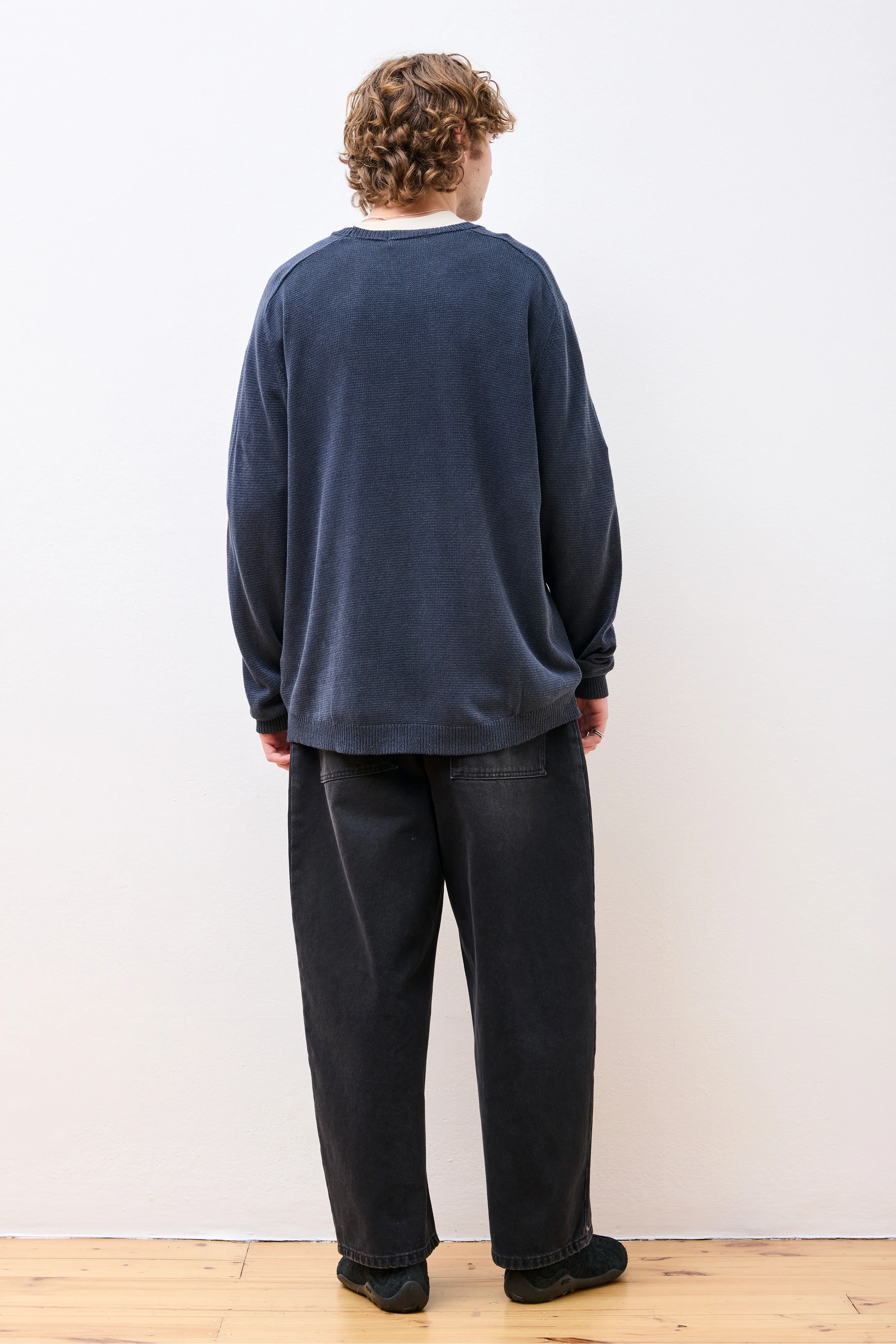 Dweller Sweater 
Cotton Yarn Dk. Navy - Image 9