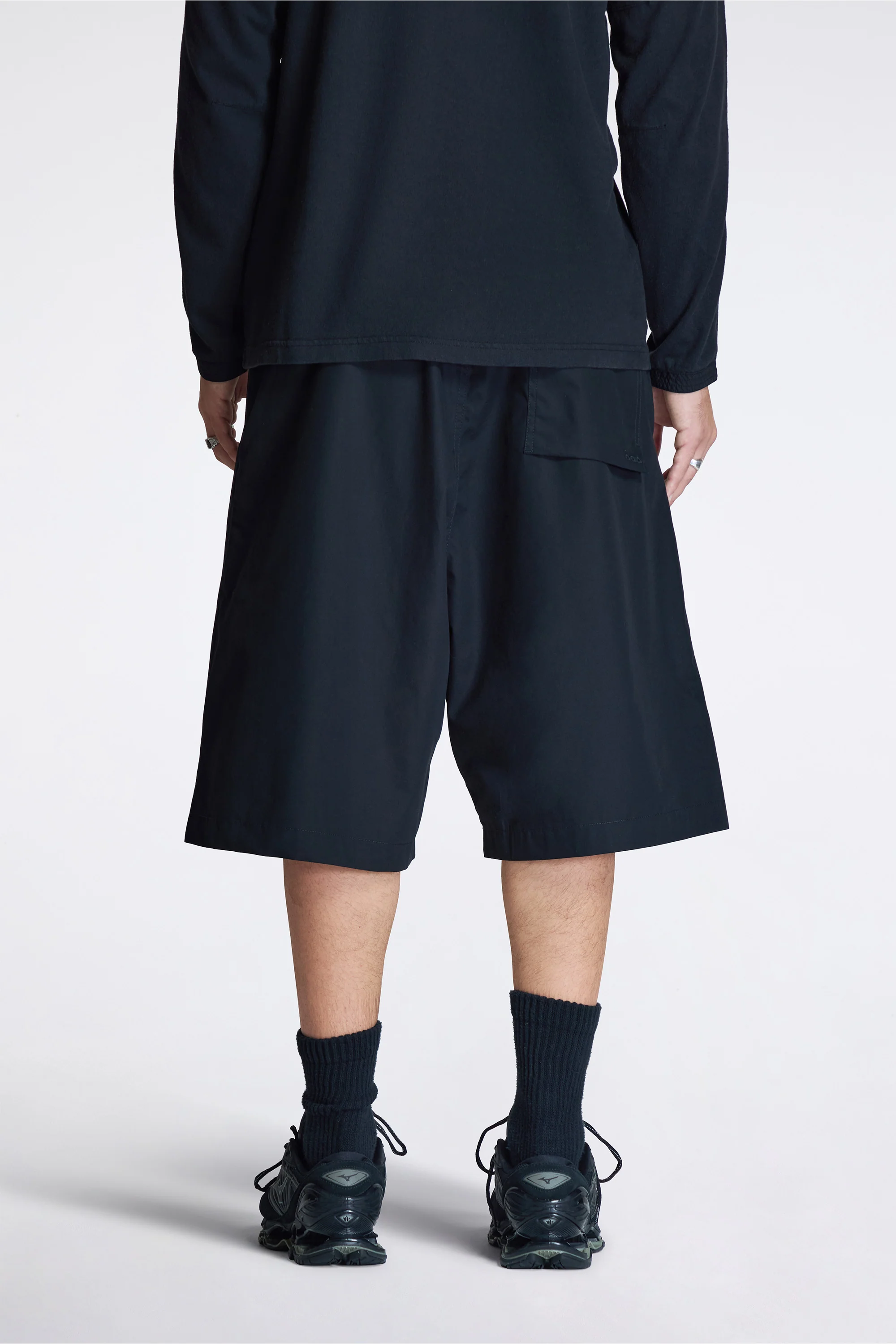 Oversized Snoshorts Black - Image 5