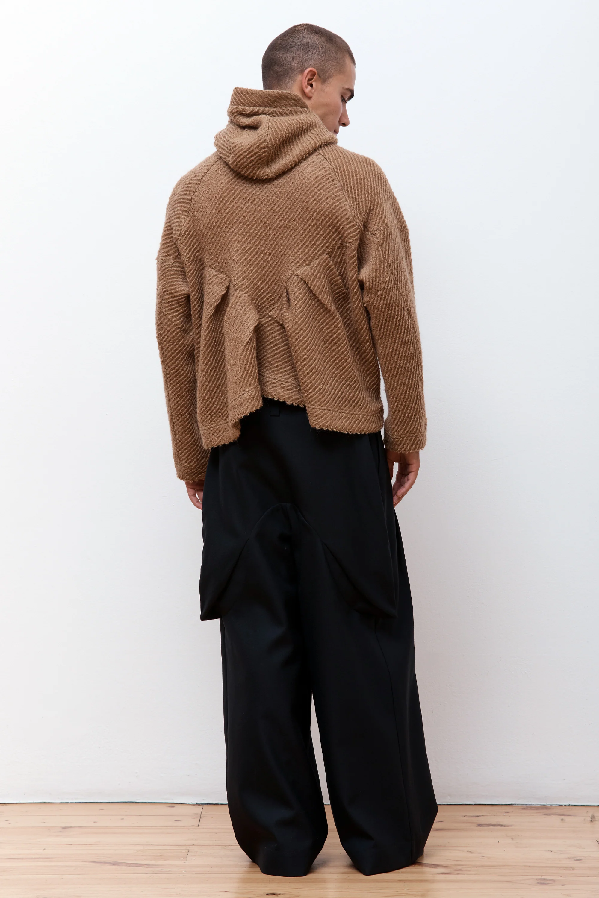 Foxglove Hoodie Khaki - Image 5