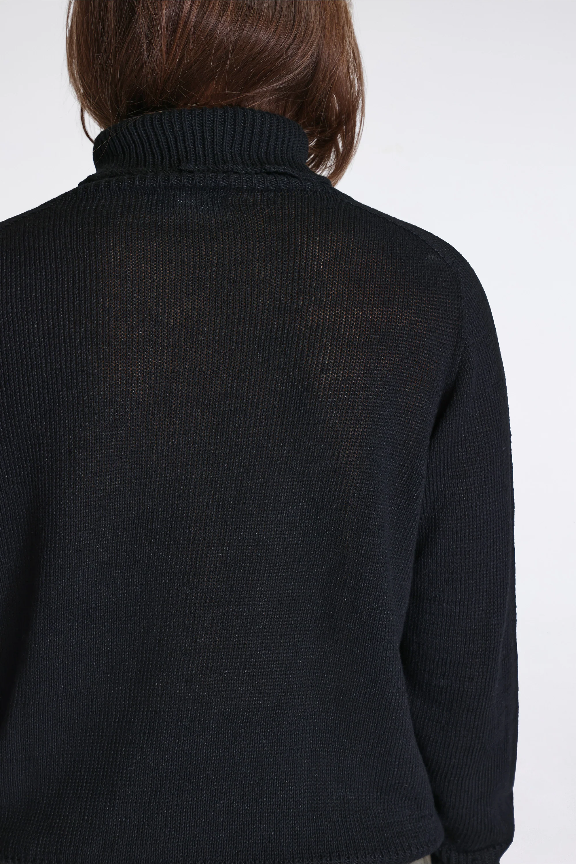 Seamless Roll Neck Black - Image 5