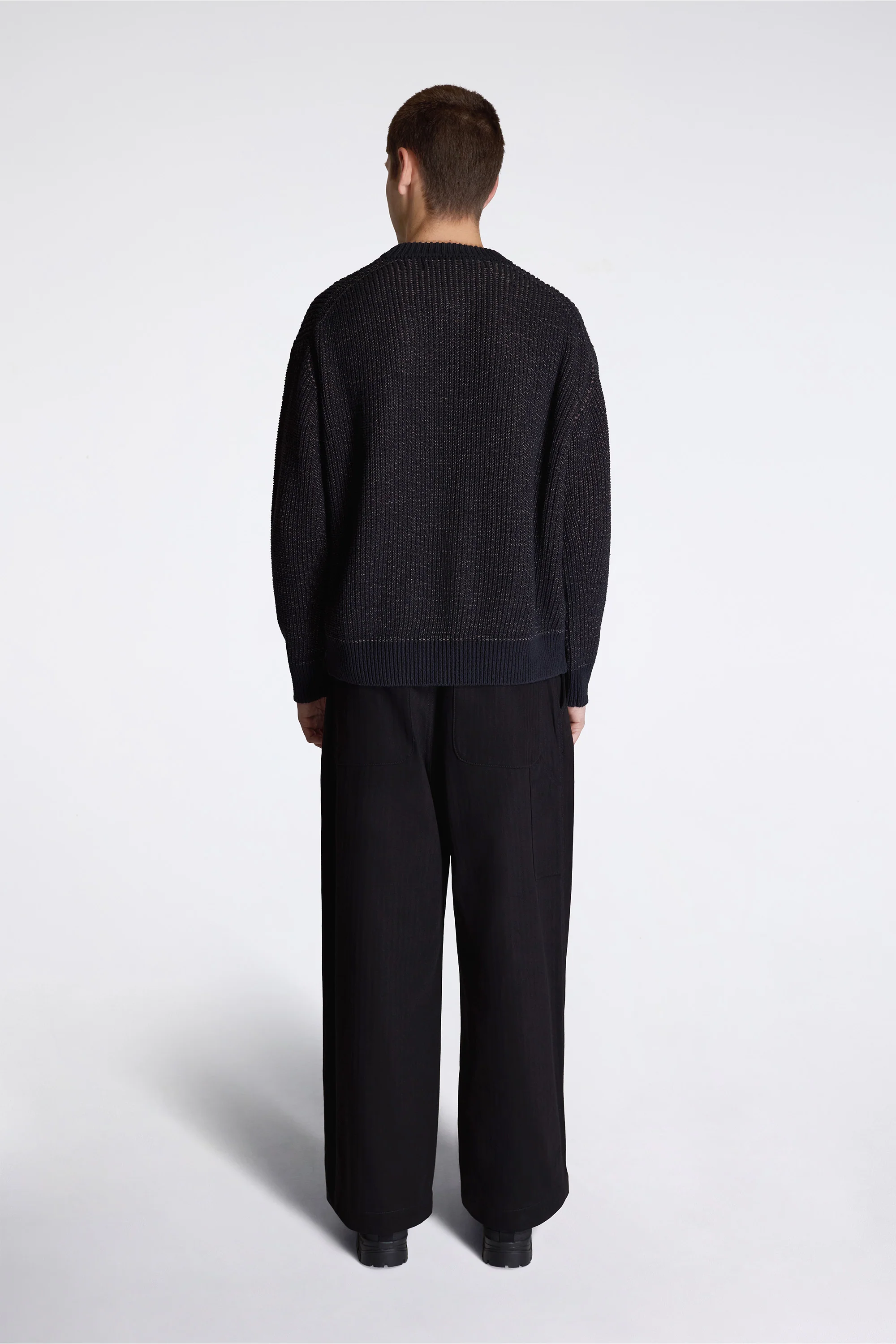 Silk Ribbed Crew Black - Image 8