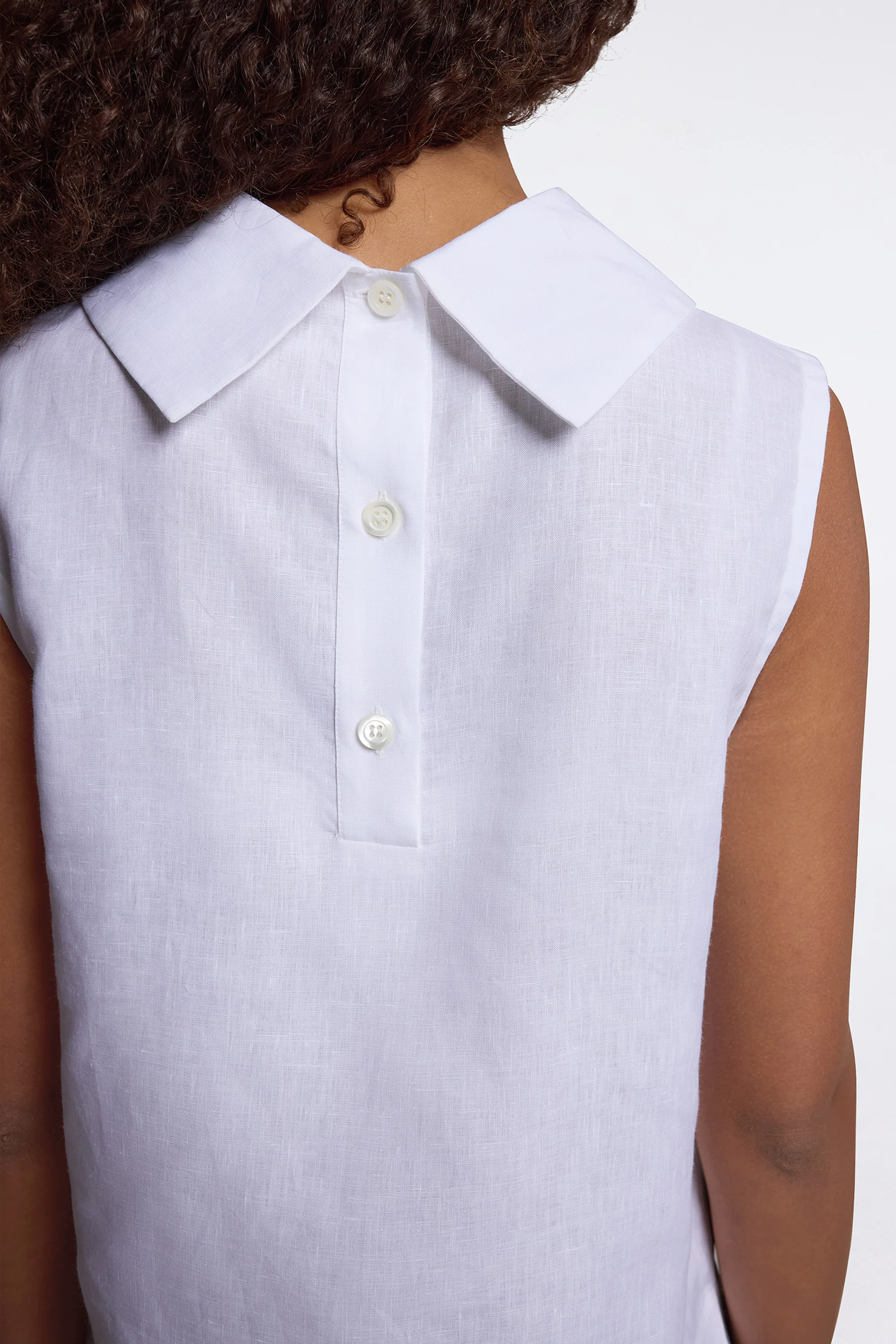 Sleeveless Top White - Image 3