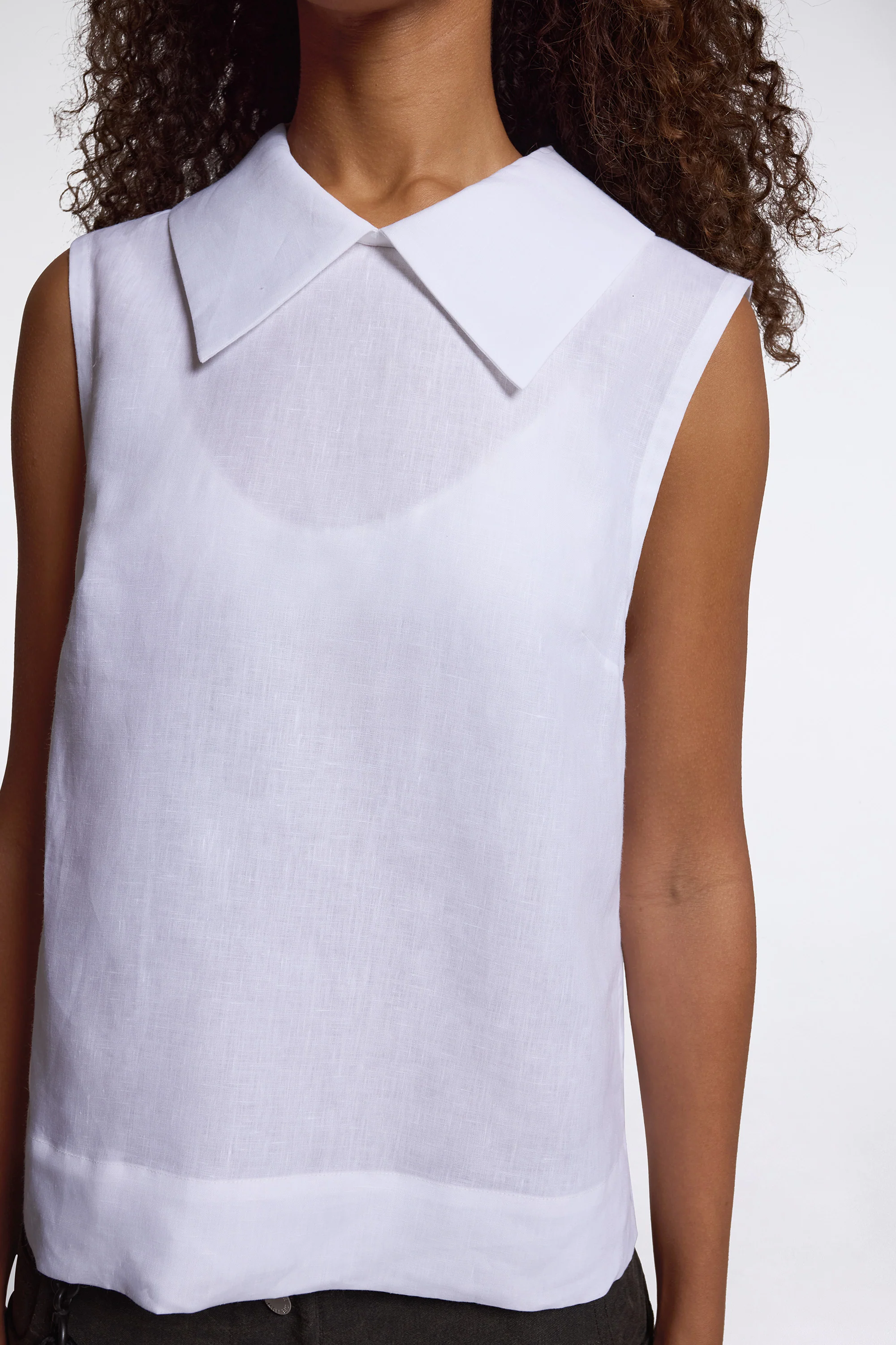 Sleeveless Top White - Image 4
