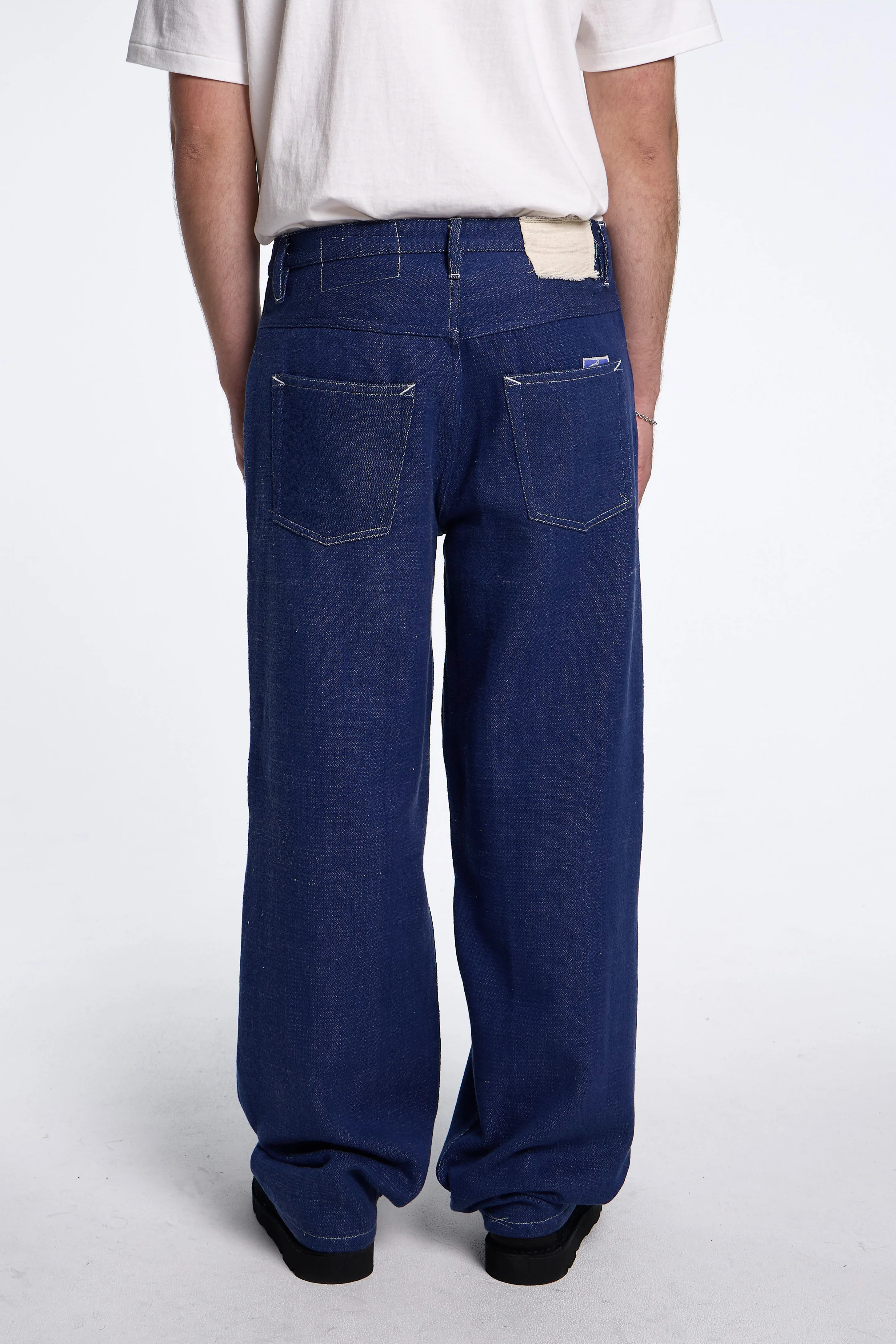 Poetry Jeans Handloom Selvedge Denim - Image 2