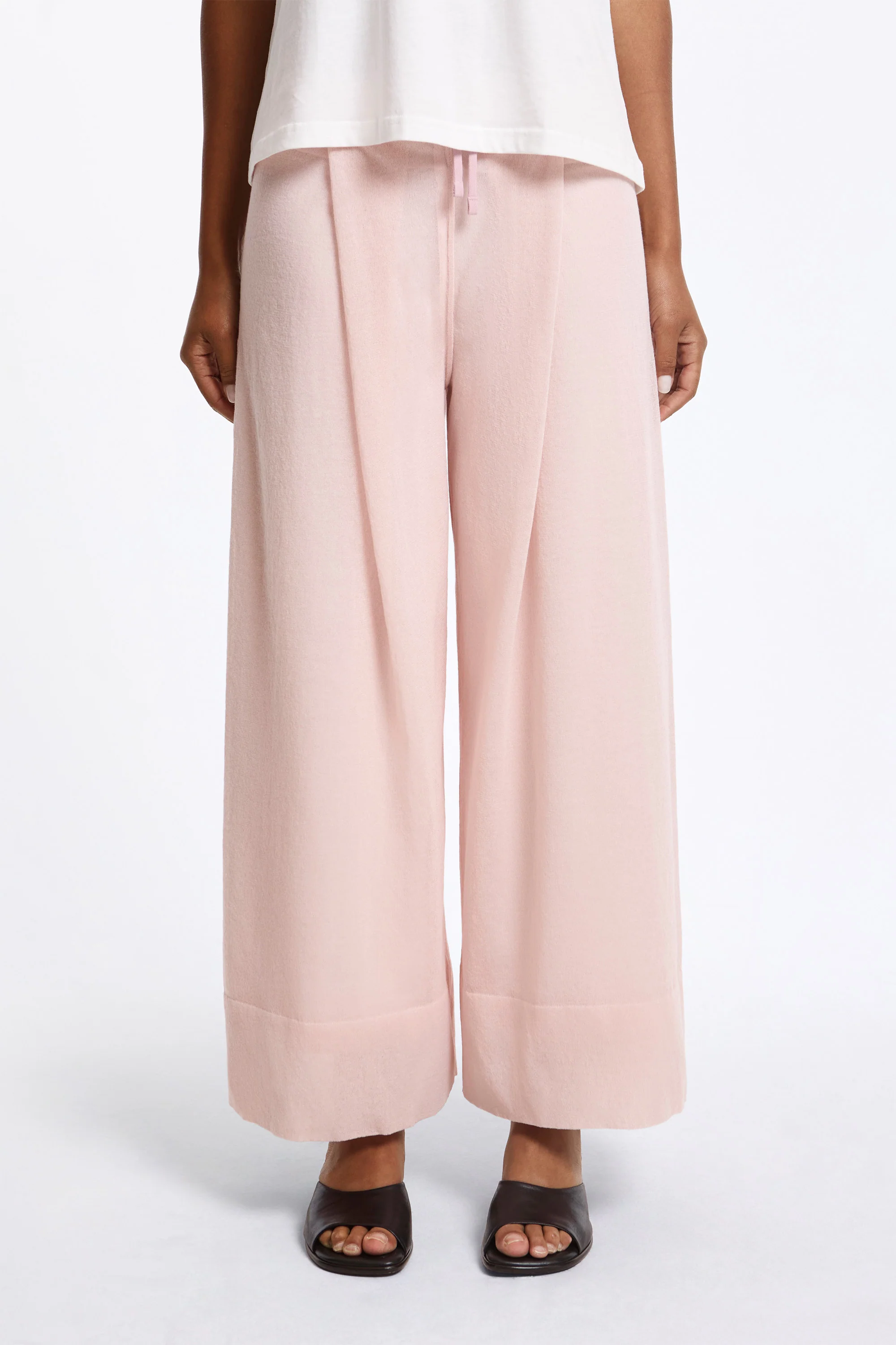 Tc Lucent Semi Wide Pants Eggshell Pink