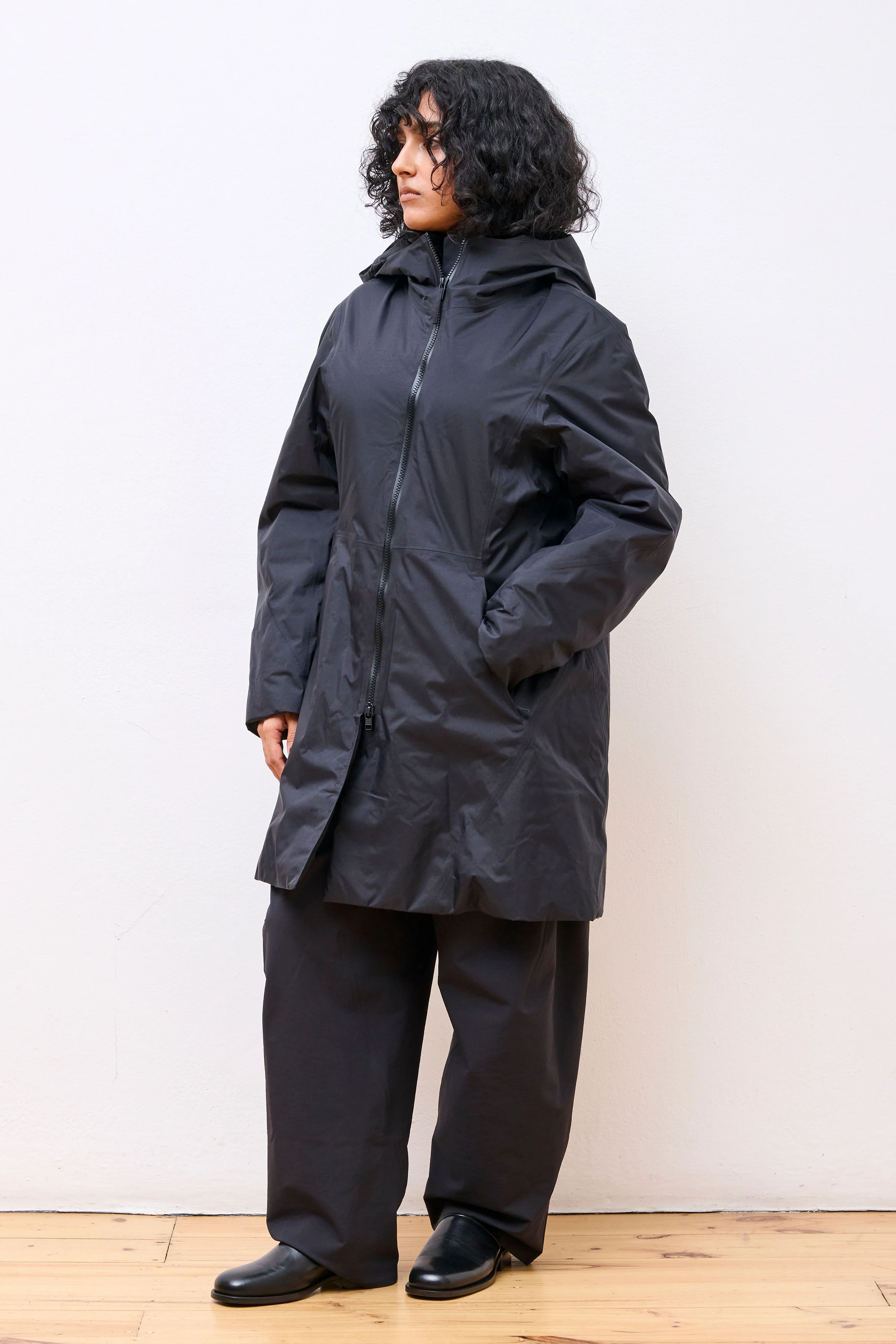 Entasis Insulated Coat W Black - Image 12