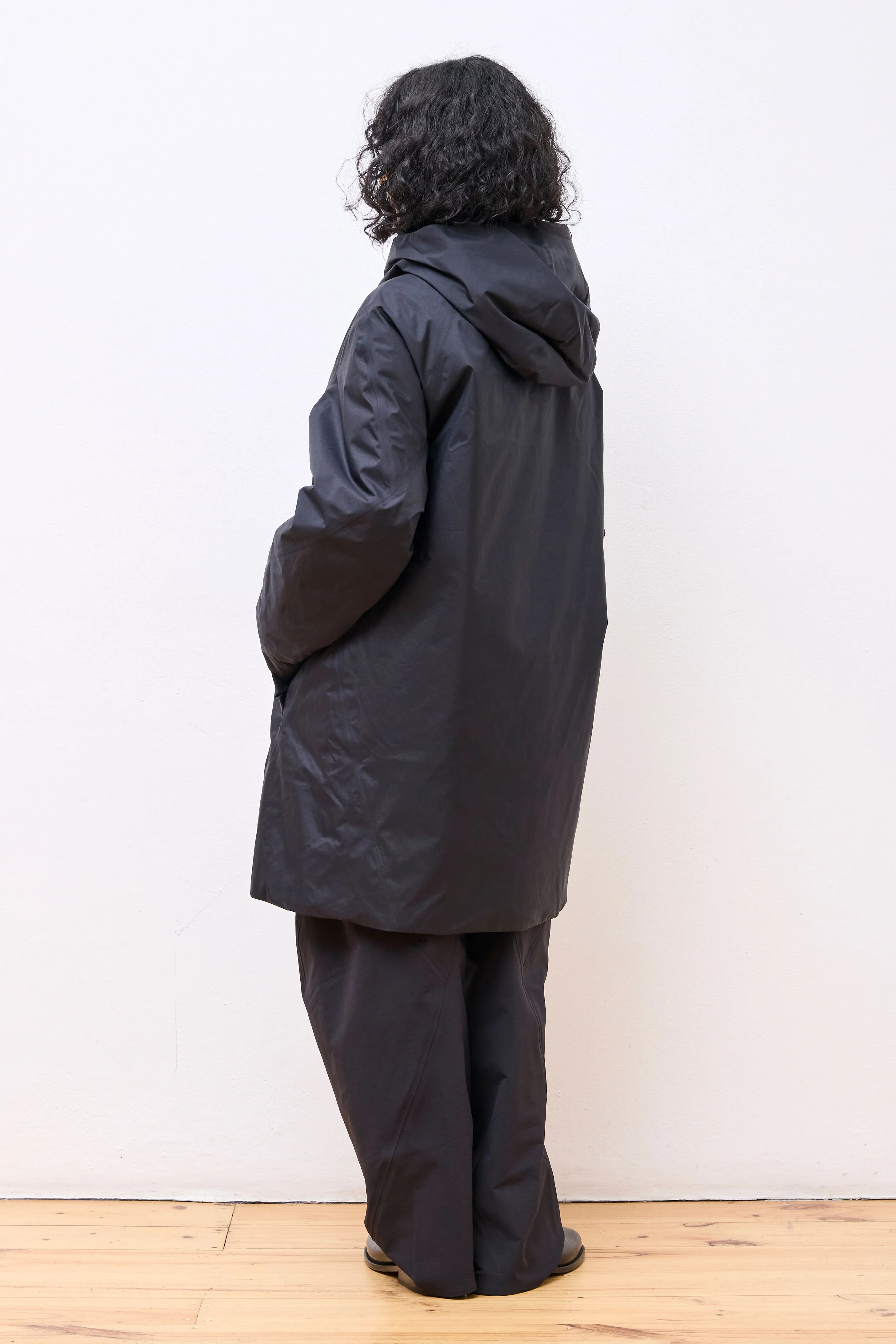 Entasis Insulated Coat W Black - Image 13