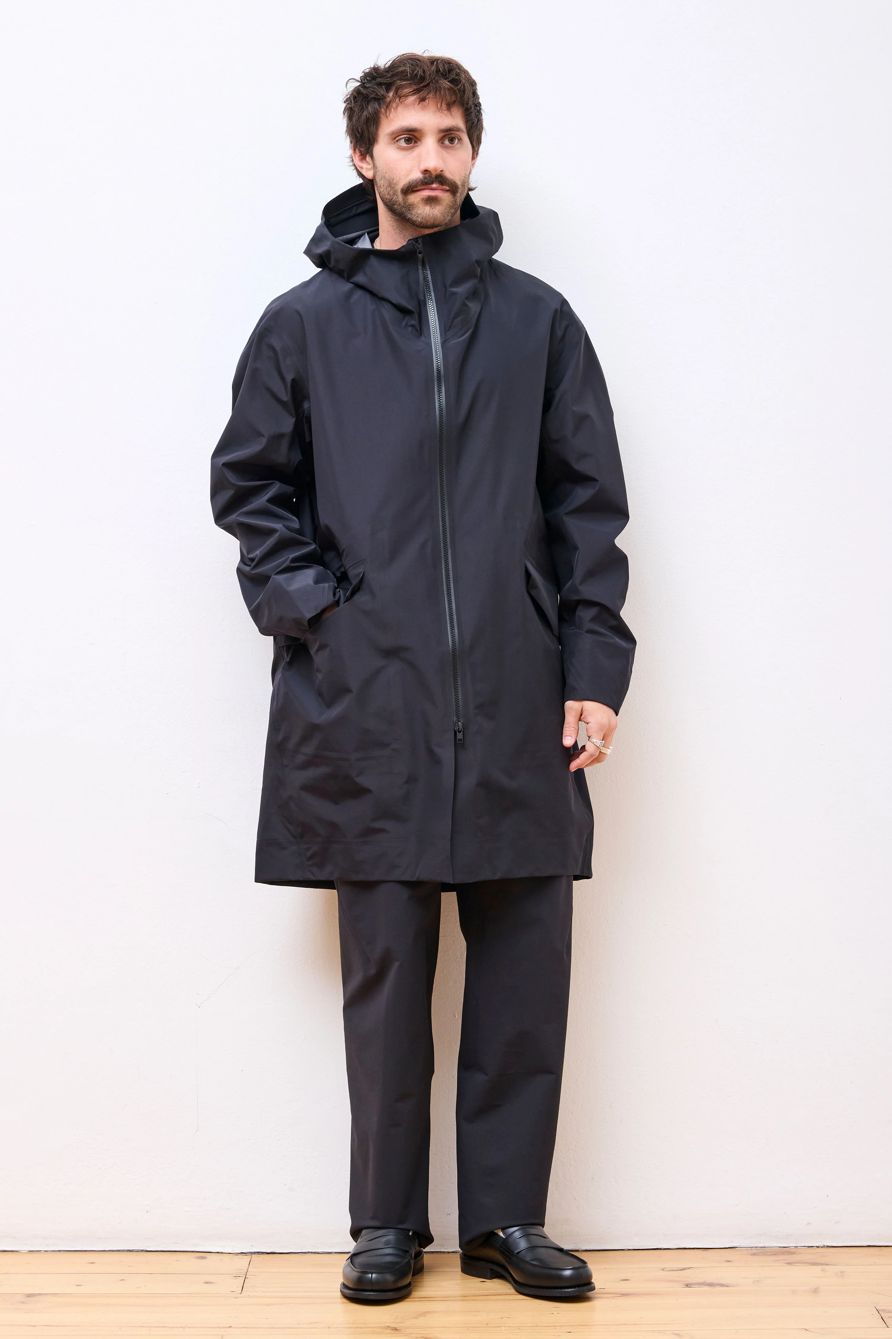Monitor Coat M Black